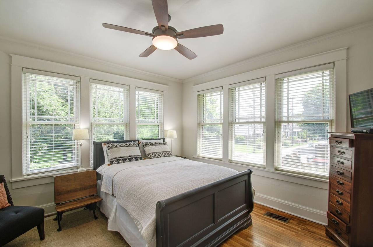 Belmont Blvd Bed And Breakfast ナッシュビル エクステリア 写真