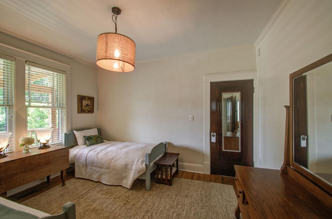 Belmont Blvd Bed And Breakfast ナッシュビル エクステリア 写真